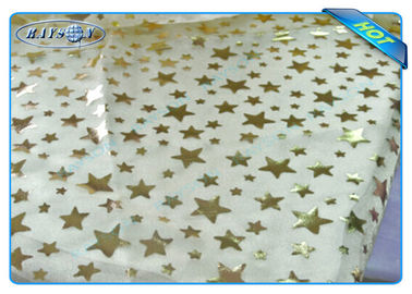 Diposable altın yıldız baskılı dokuma olmayan masa örtüsü rulo / adet Noel dekorasyon için